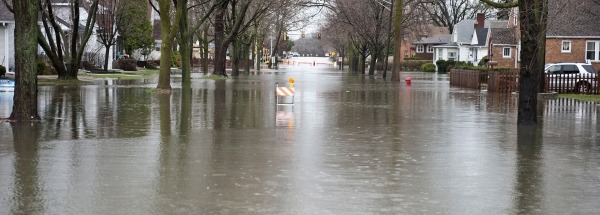 Overstroming in een straat